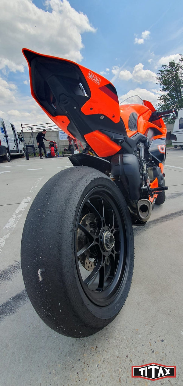 TITAX wheels fitted to a motorcycle
